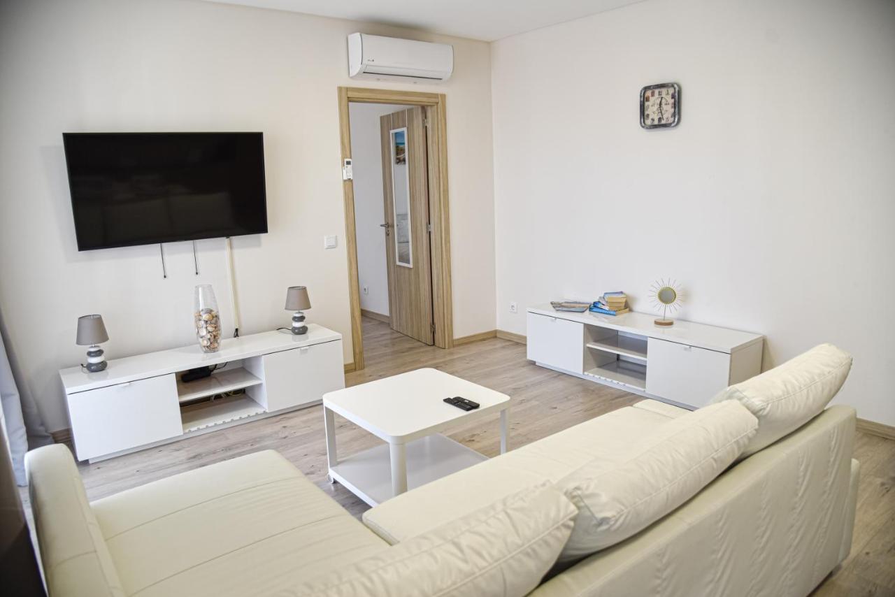 Apartamento Elegante Com Garagem E Piscina Na Praia Da Rocha ปอร์ติเมา ภายนอก รูปภาพ