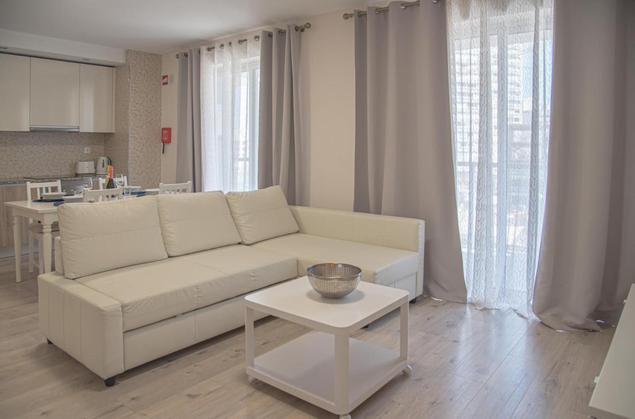 Apartamento Elegante Com Garagem E Piscina Na Praia Da Rocha ปอร์ติเมา ภายนอก รูปภาพ