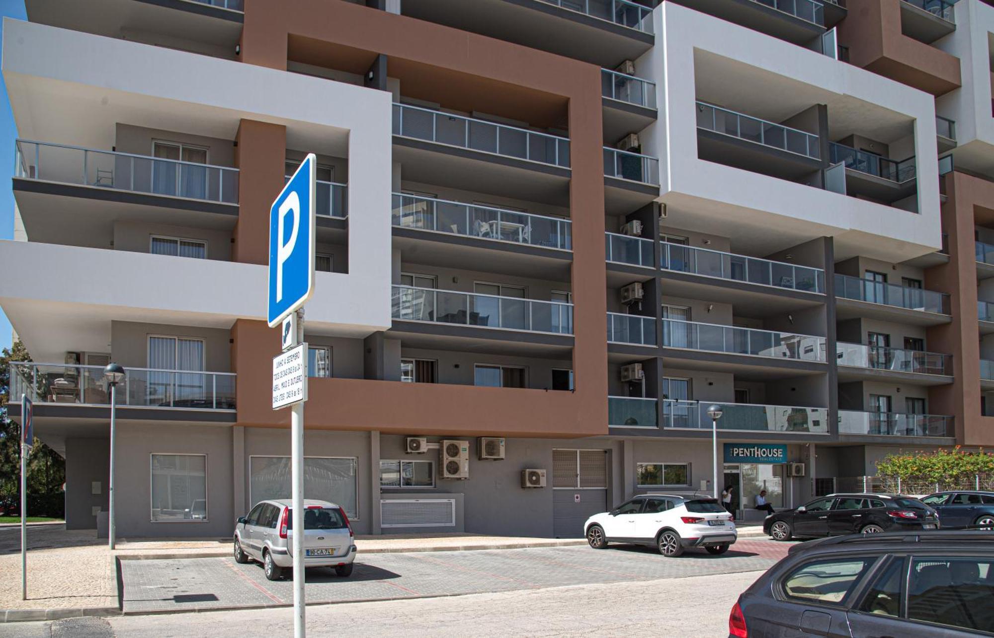 Apartamento Elegante Com Garagem E Piscina Na Praia Da Rocha ปอร์ติเมา ภายนอก รูปภาพ